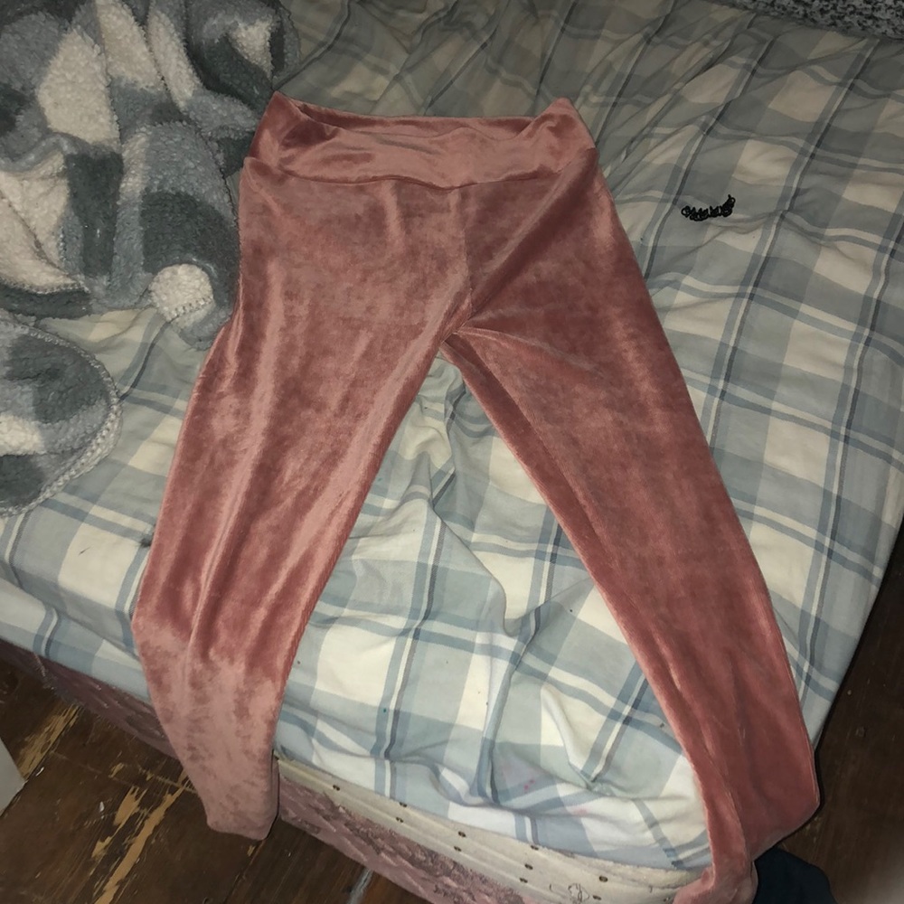 VELVET PINK LEGGINGS